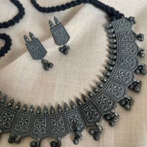 Short Necklace and Studs