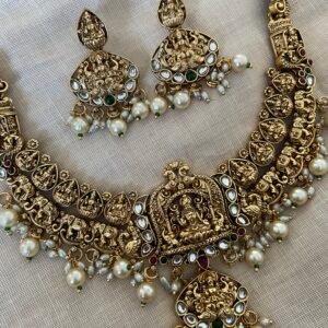 Necklace and studs